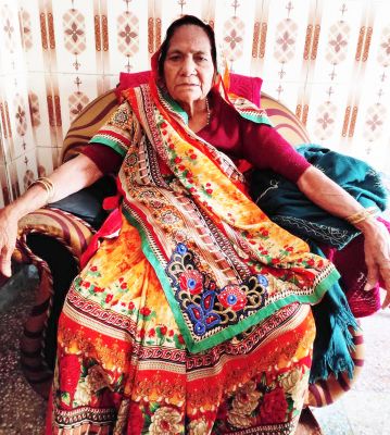 लालमणि देवी केशरवानी  का निधन