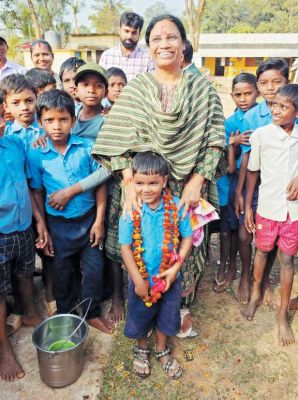 विधायक का बाजे-गाजे के साथ स्वागत