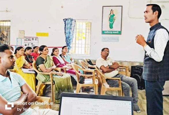 शैक्षिक गुणवत्ता में सुधार लाने शैक्षिक संवाद