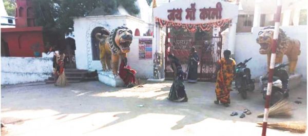 स्वच्छ तीर्थ अभियान, काली मंदिर की सफाई