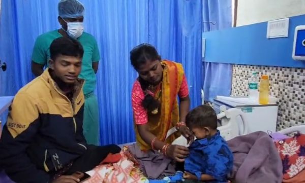 जन्म से नाल की छिद्र बंद, जिला अस्पताल में निशुल्क ऑपरेशन
