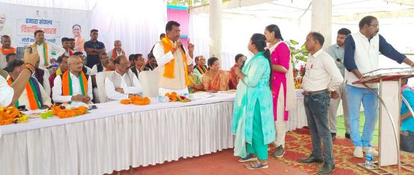 संकल्प शिविर को गंभीरता से ले अधिकारी, जनता के समस्या और त्वरित समाधान हो-रोहित साहू