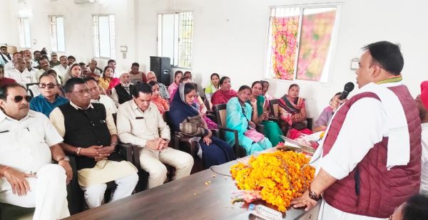 विघटनकारी भाजपा से देश को बचाना ही कांग्रेस का मूल उद्देश्य -दीपक