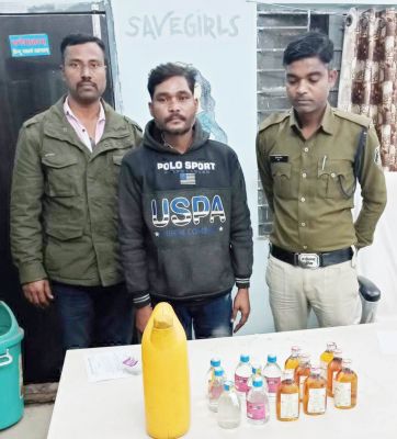 शराब जब्त, गिरफ्तार