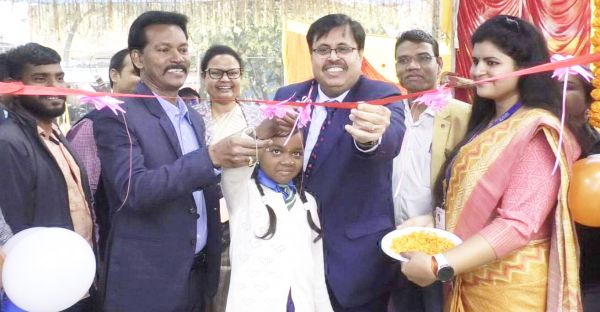 बैंक ऑफ इंडिया के शाखा का  6वीं की छात्रा ने किया शुभारंभ