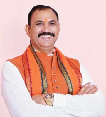 कैबिनेट मंत्री के प्रयास से निगम कर्मियों को 3 माह बाद वेतन