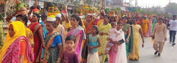 शाकंभरी माता की जयकारों के साथ निकाली कलश शोभायात्रा
