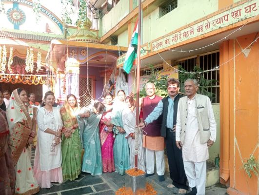 गायत्री शक्तिपीठ में  गणतंत्र दिवस मना