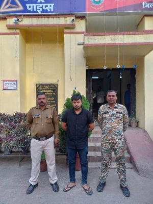 बर्थडे पार्टी के बहाने युवती से रेप