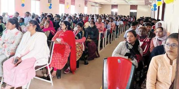 परीक्षा पे चर्चा, मोदी ने विद्यार्थियों को दिए परीक्षा में सफलता के टिप्स