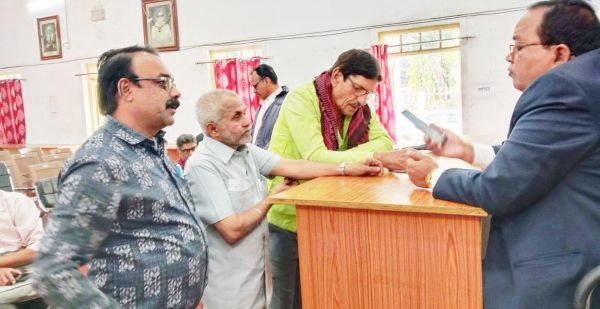 जनदर्शन में निगम अफसरों ने सुनी समस्याएं