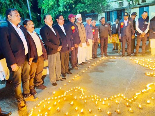 गणतंत्र दिवस पर जिला न्यायालय हुआ रौशन
