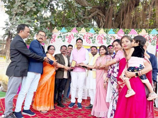 लक्ष्य बनाकर करे पढ़ाई कैरियर बनाने के लिए मेहनत जरूरी-ओंकार