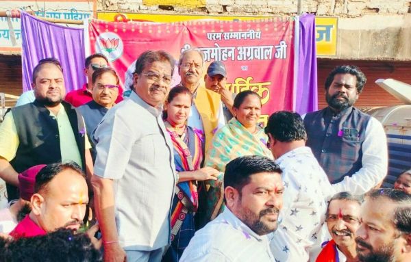 कैबिनेट मंत्री अग्रवाल का विजय गोयल के नेतृत्व में भव्य स्वागत