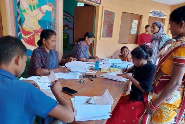 महतारी वंदन योजना, पंजीयन में दिखा उत्साह 