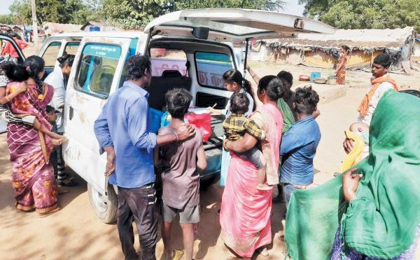 सांवरा बस्ती में विशेष शिविर, सौ से अधिक लाभान्वित