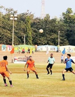 हैदराबाद सेफा में, 11 को चेन्नई से मुकाबला