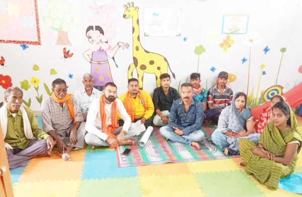 नया ढाबा में दी योजनाओं  की जानकारी