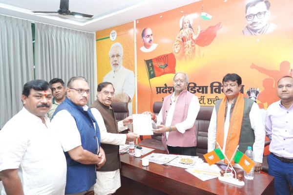 भाजपा नेता ने संस्कृति मंत्री से चंपारण महोत्सव कराने का किया आग्रह