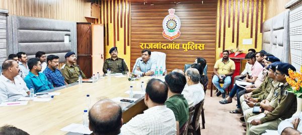 दवा कारोबारियों को एसपी की नसीहत