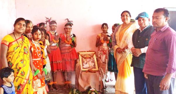 सरस्वती पूजन व मातृ-पितृ दिवस