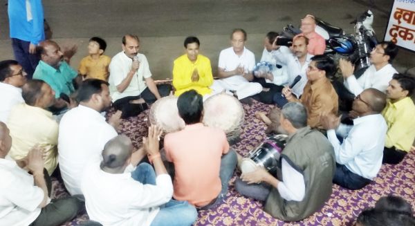 बसन्त पंचमी पर पूजा-अर्चना, फाग गीत-नगाड़े से स्वागत