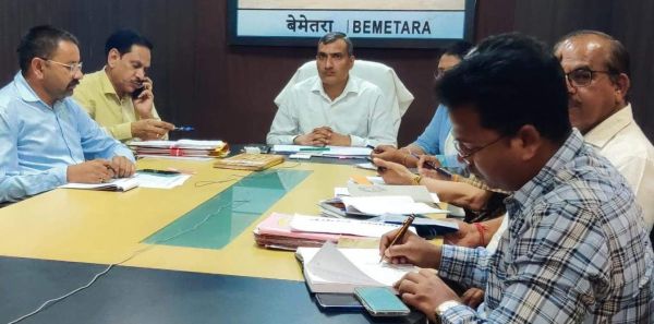 महतारी वंदन योजना: अतिरिक्त ऑपरेटर की जरूरत हो तो  लगाकर काम पूरा करें