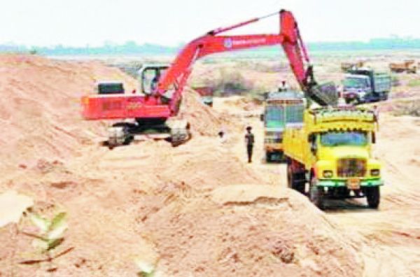 अवैध परिवहन के 17 प्रकरण दर्ज, अर्थदंड वसूली 