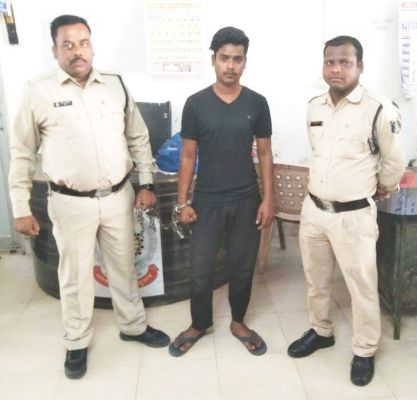 स्कूटी लूटपाट में शामिल फरार आरोपी पकड़ाया 