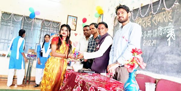 जीवन भर चलने वाली सतत प्रक्रिया है शिक्षा-पूरन लाल