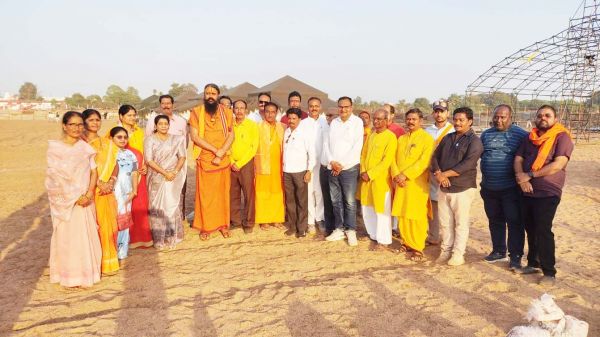 गिरीश बिस्सा संतों के साथ  मेला स्थल का किया निरीक्षण