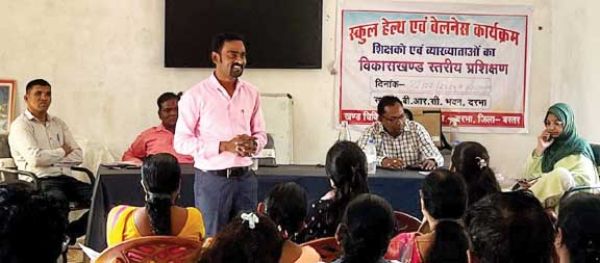 खुश रहने की बताई जीवन शैली