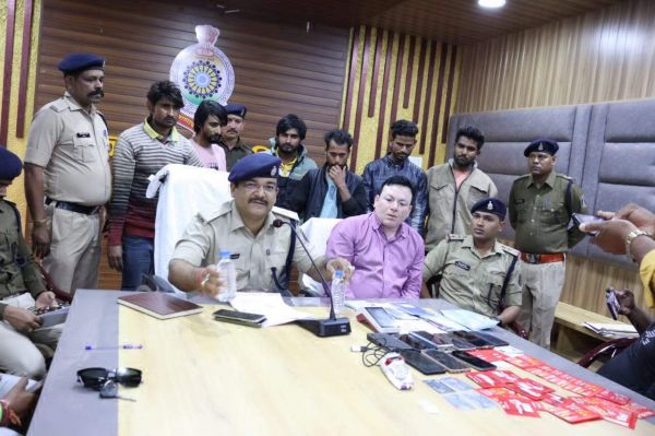 आत्महत्या के लिए उकसाने यूपी-एमपी से आधा दर्जन आरोपी गिरफ्तार