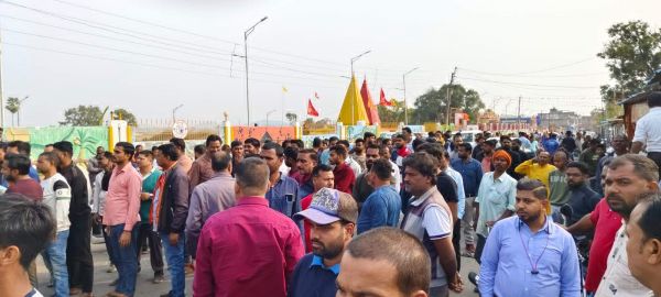 बच्चे की अगवा कर हत्या, अभी भी प्रतापपुर में भारी आक्रोश