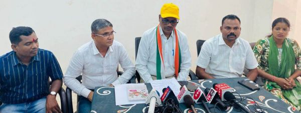 छात्र की आत्महत्या को परिजनों ने संदिग्ध माना, उठाई न्यायिक जांच की मांग -  कुडिय़म 