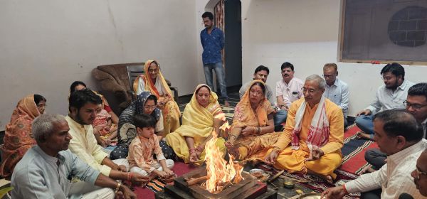 पूर्व सांसद चंदूलाल के जन्मदिन पर बधाई देने तांता