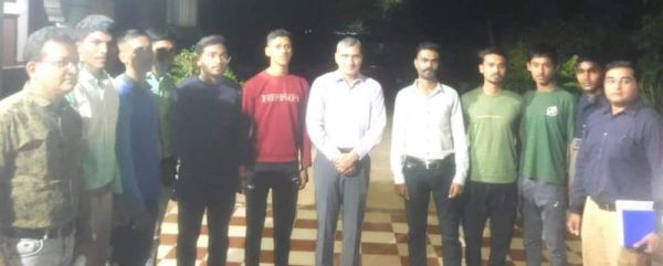 युवा दृढ़ इच्छा शक्ति के साथ अनुशासन में  रहकर कड़ी मेहनत करें और पाएं लक्ष्य