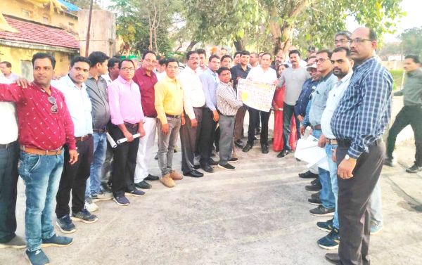 छग क्रांतिकारी शिक्षक संघ ने कलेक्टर का किया स्वागत