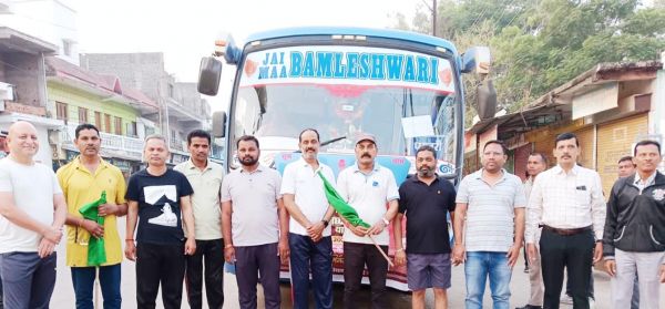 श्रीरामलला दर्शन के लिए कुरुद से पहला जत्था अयोध्या रवाना