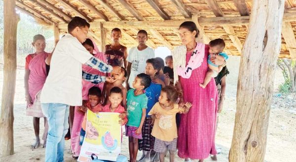 चिन्हांकित गांवों में शत प्रतिशत बच्चों को पिलाई पोलियो की खुराक