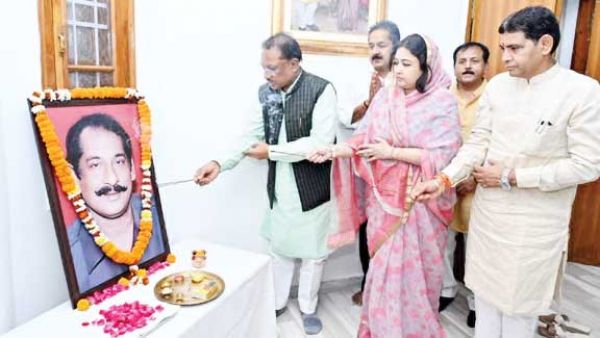 दिलीप सिंह जूदेव के नाम पर पुरस्कार शुरू करने पर विचार करेगी राज्य सरकार