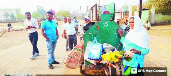 आयुक्त ने स्टेशनपारा-गौरीनगर क्षेत्र का लिया जायजा