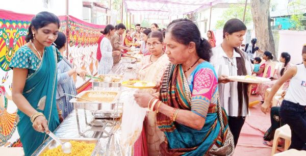 महाशिवरात्रि पर भोलेनाथ के जयकारों से गूंजे शिवालय