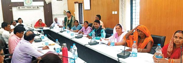 जनपद की सामान्य सभा में खराब हुई सडक़ों का मुद्दा छाया