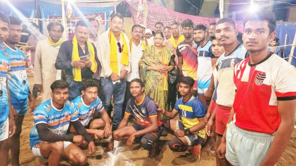 खेलकूद से हमें अनुशासन में रहने की सीख मिलती है-लक्ष्मी ध्रुव