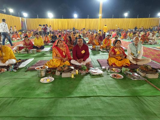 108 जोड़ों ने किया 11108 पार्थिव शिवलिंग का महारुद्राभिषेक