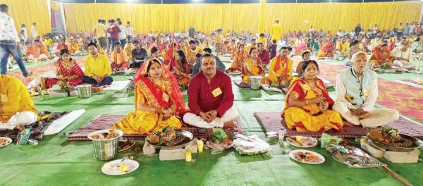 108 जोड़ों ने किया 11108 पार्थिव शिवलिंग का महारुद्राभिषेक