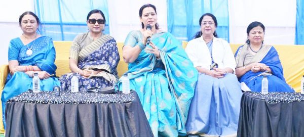 प्रेरिता महिला समिति ने मनाया महिला दिवस