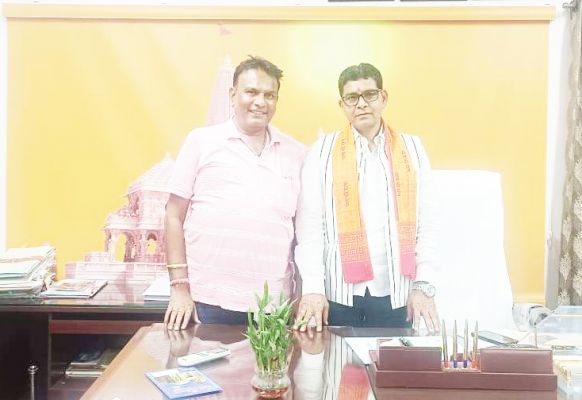 प्रभारी मंत्री को बताई समस्याएं