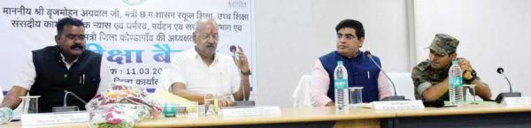 जनता को शासन की योजनाओं का पहुंचाएं त्वरित लाभ-बृजमोहन